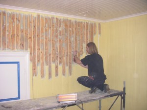 Как удалить старую краску со стен - рекомендации